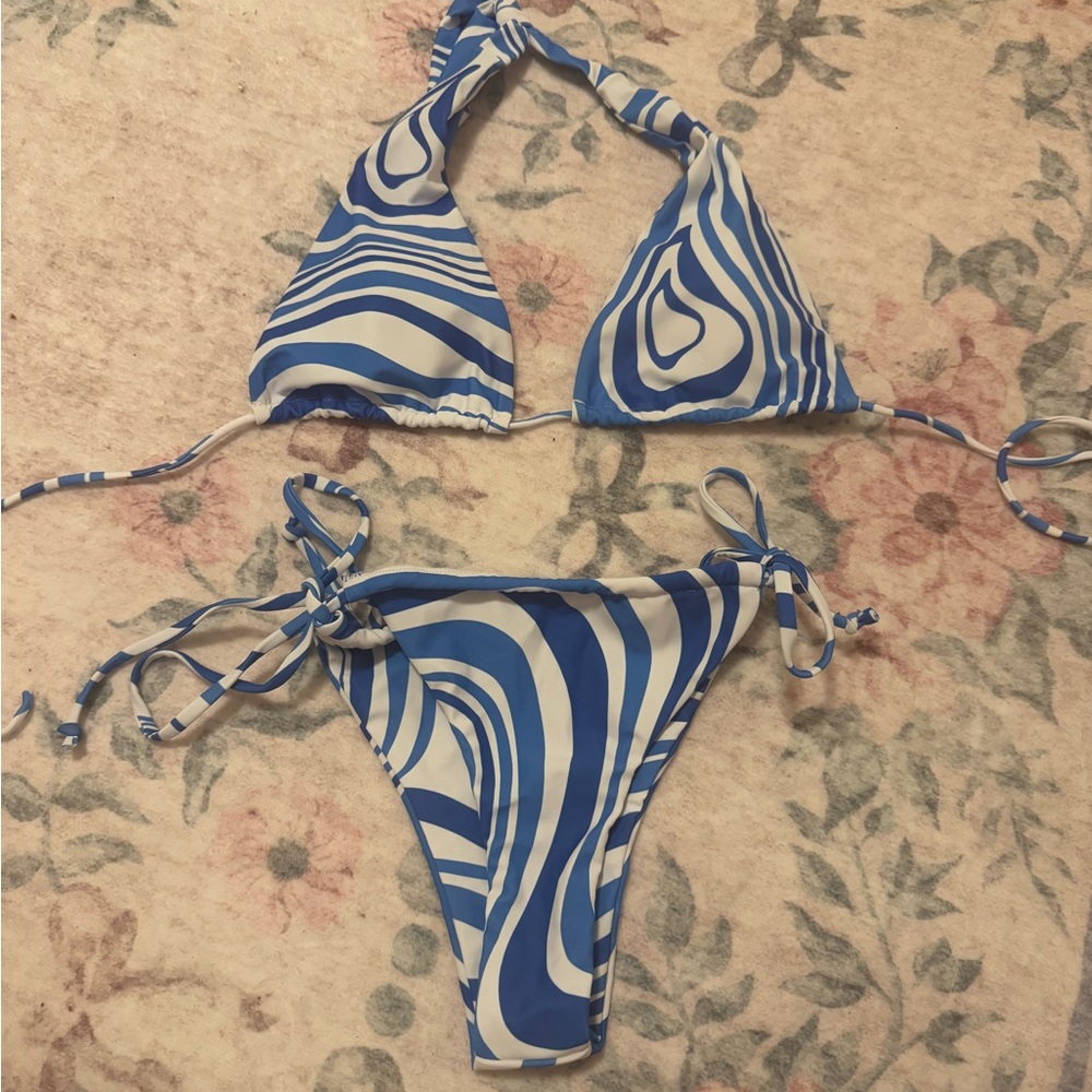 Aurelle blue and white swirl bikini
